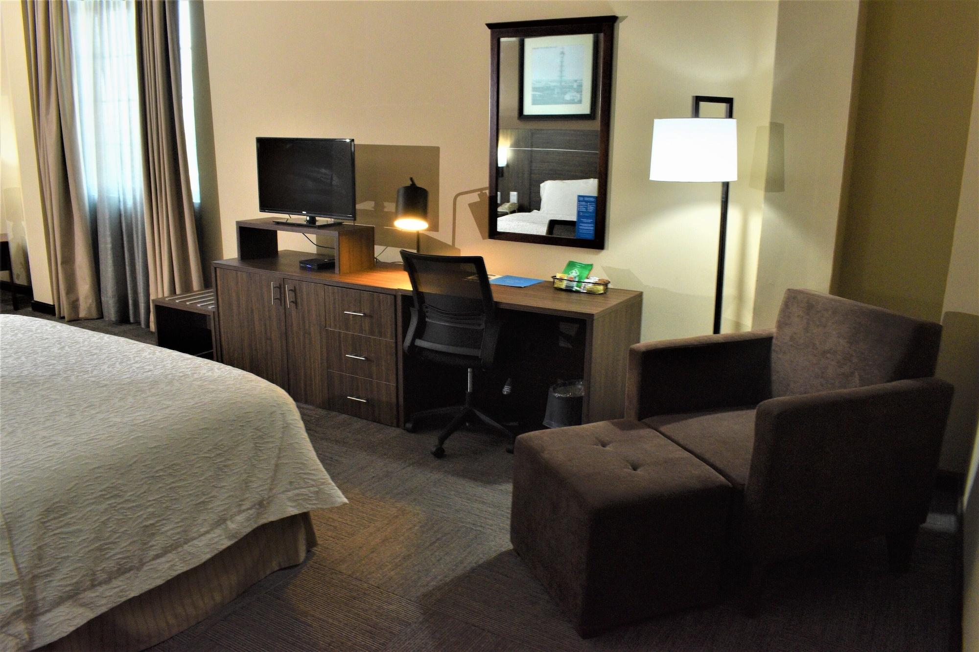 Hampton Inn Tampico Zona Dorada Eksteriør billede