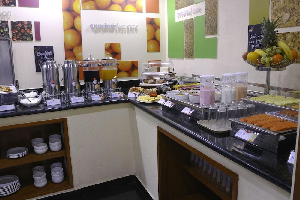 Hampton Inn Tampico Zona Dorada Eksteriør billede