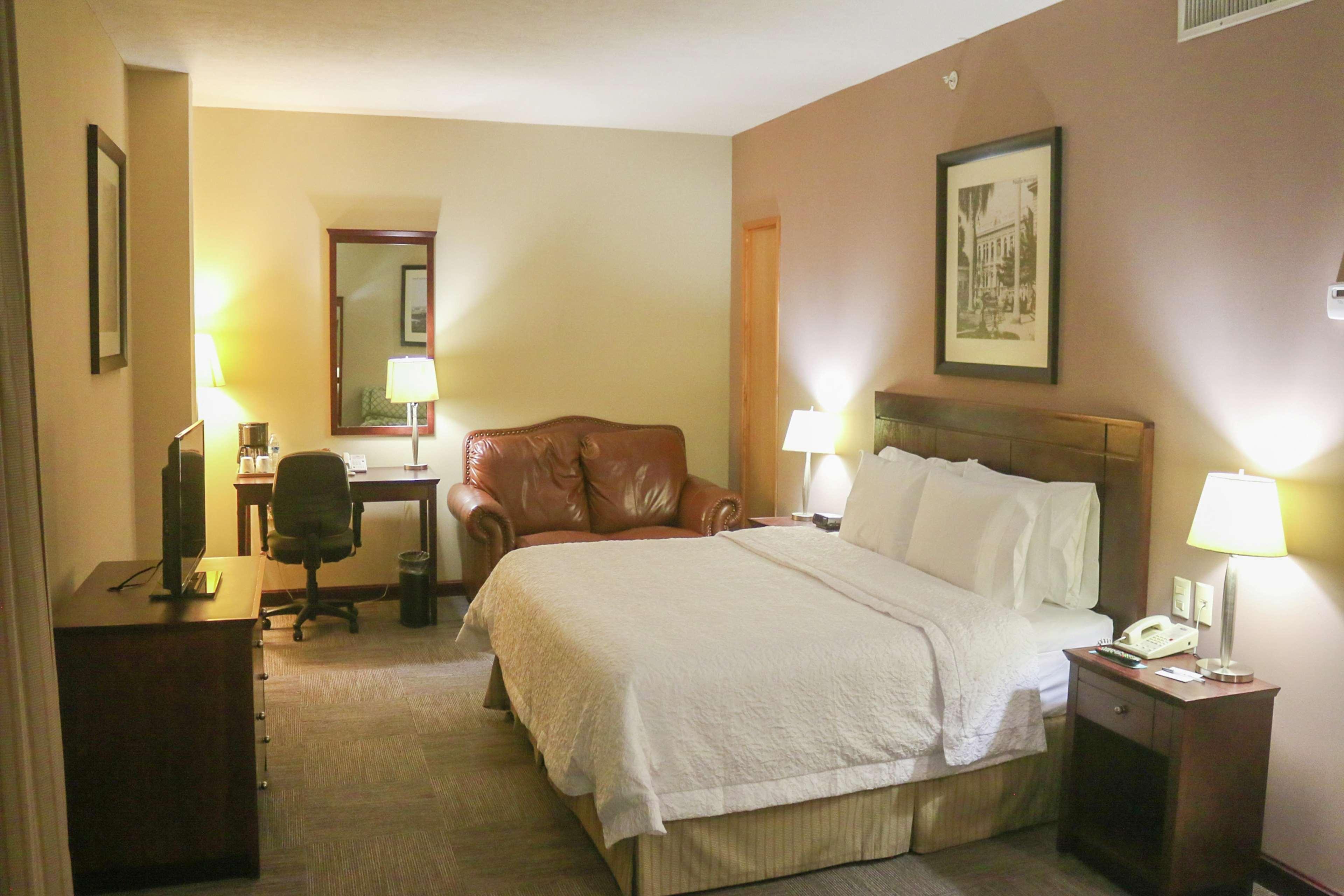 Hampton Inn Tampico Zona Dorada Eksteriør billede