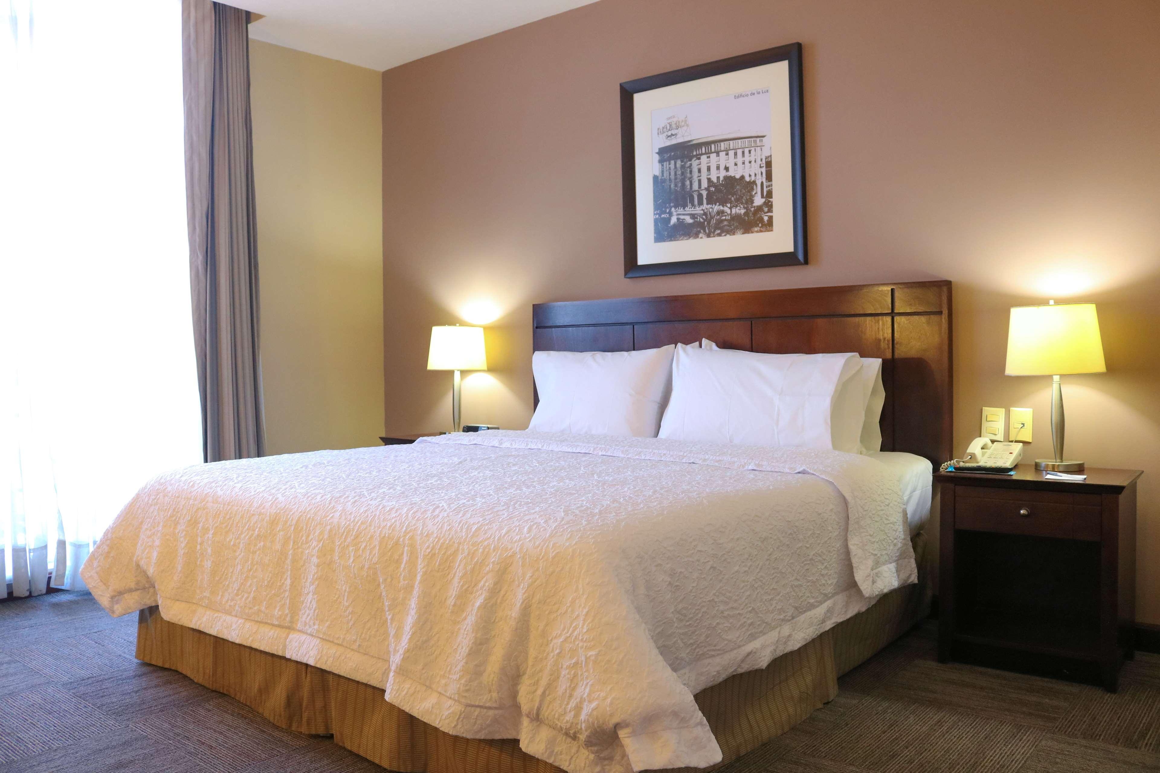 Hampton Inn Tampico Zona Dorada Eksteriør billede