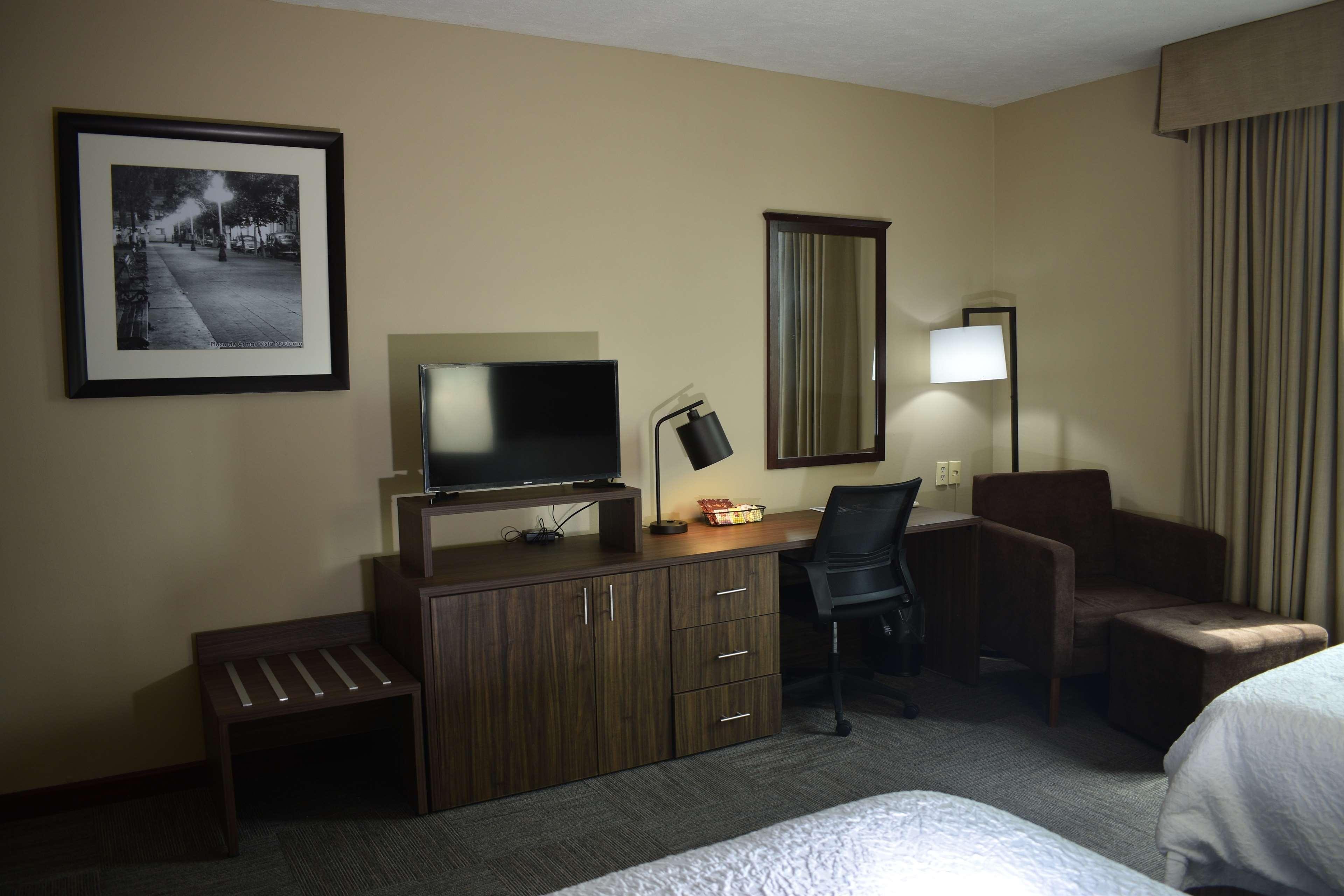 Hampton Inn Tampico Zona Dorada Eksteriør billede