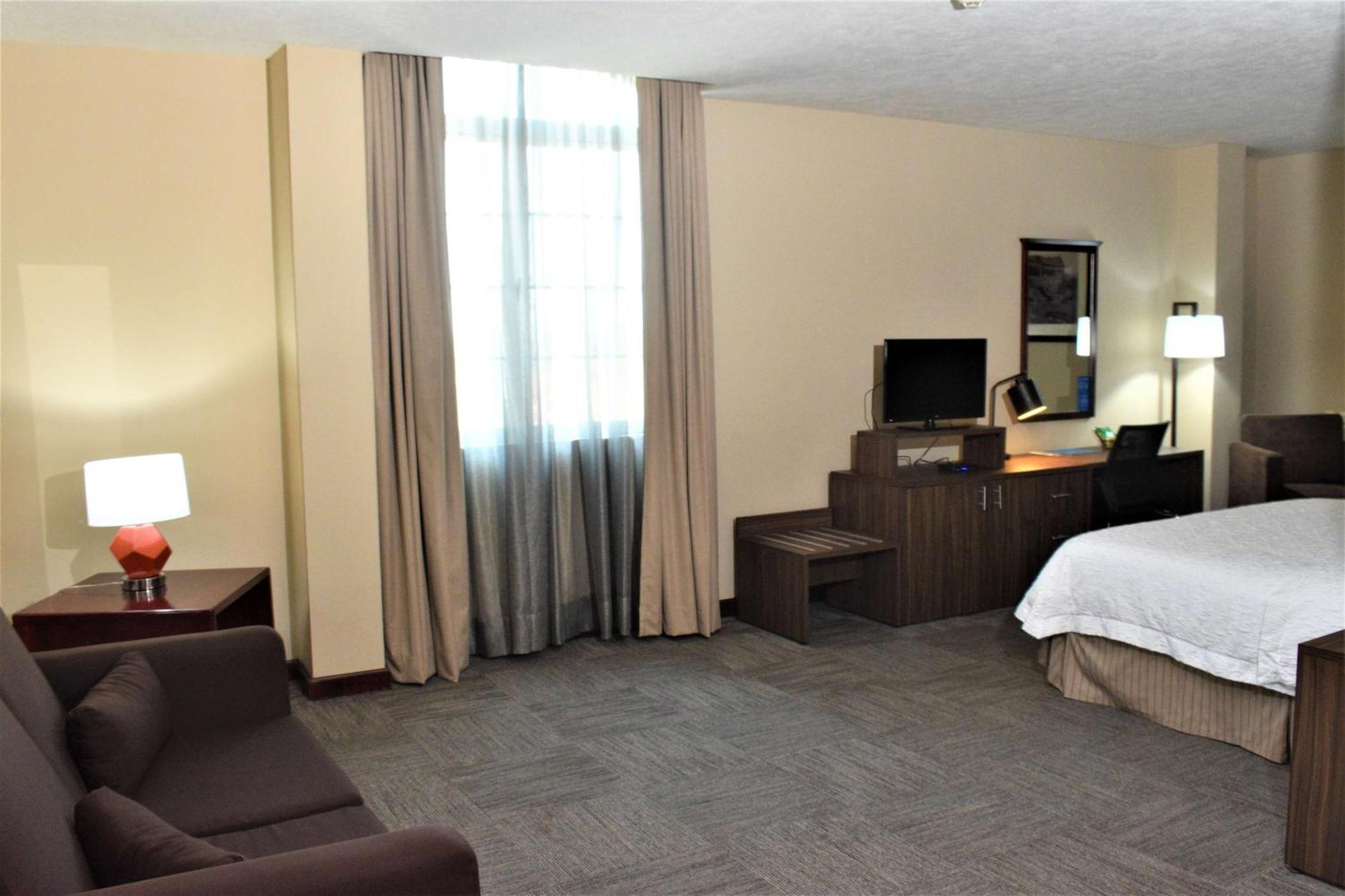 Hampton Inn Tampico Zona Dorada Eksteriør billede