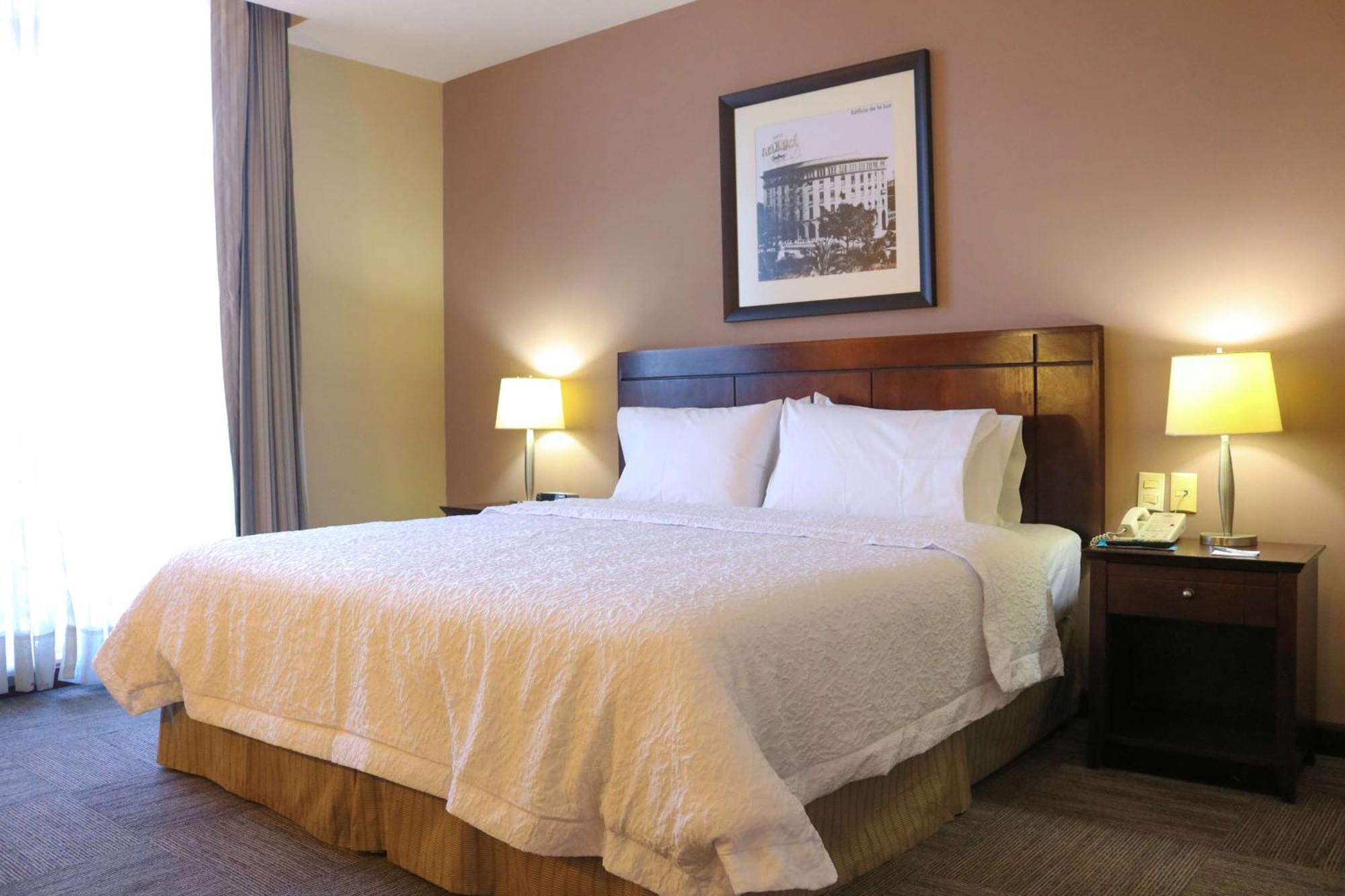 Hampton Inn Tampico Zona Dorada Eksteriør billede