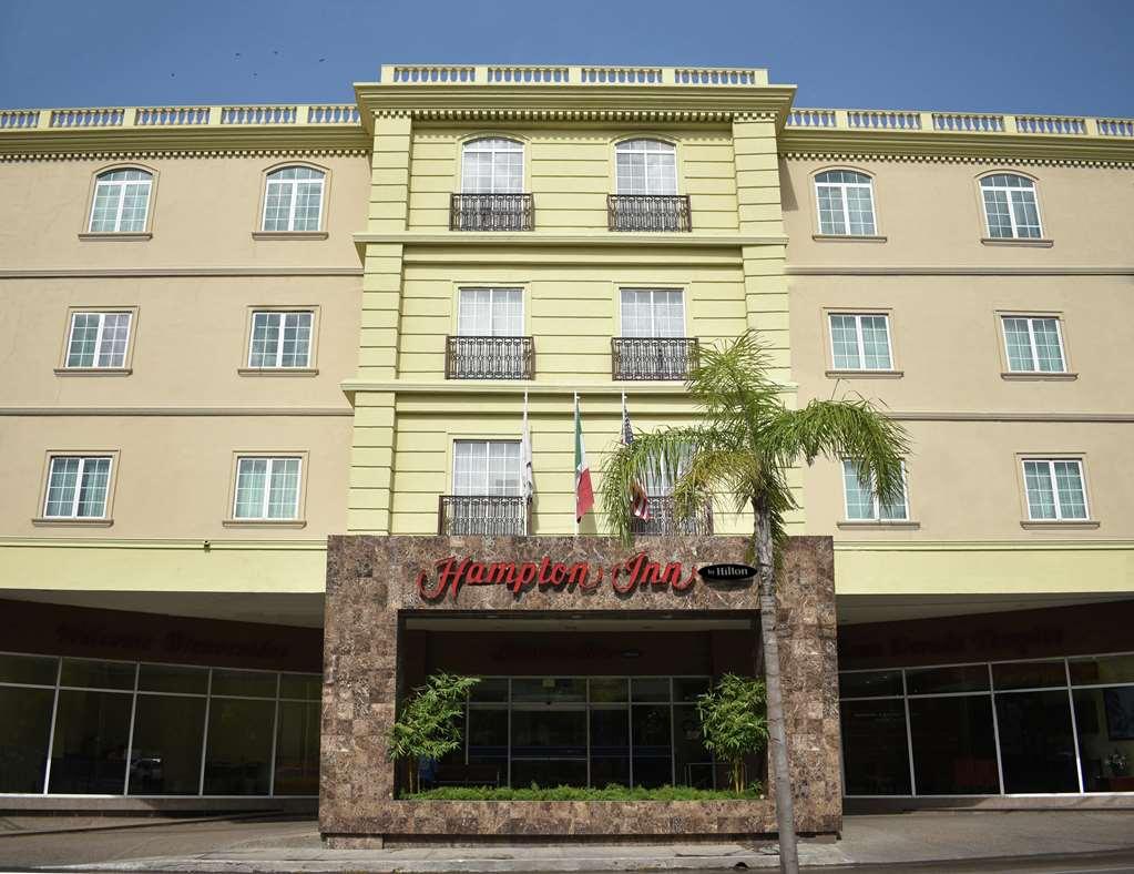 Hampton Inn Tampico Zona Dorada Eksteriør billede
