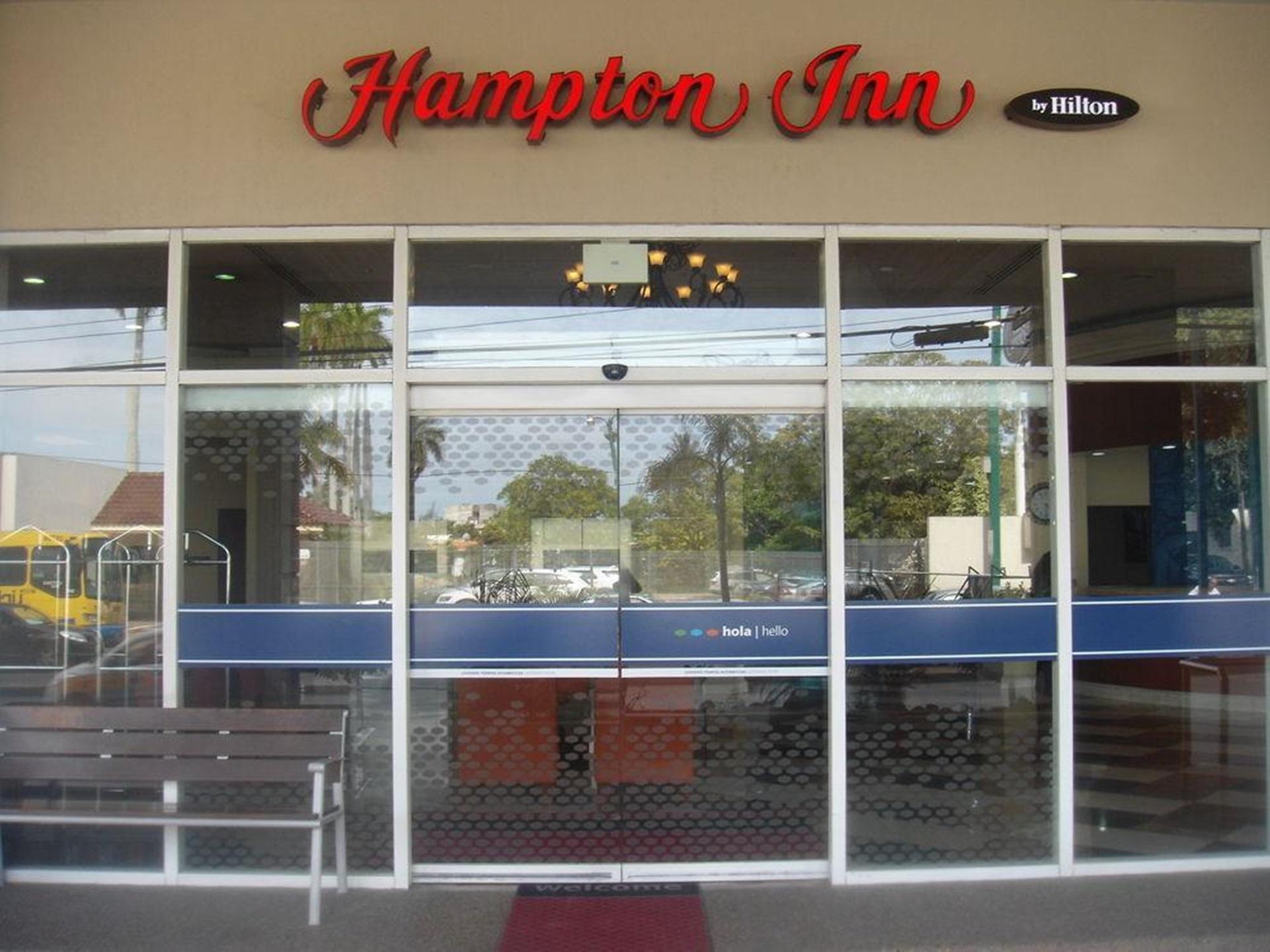 Hampton Inn Tampico Zona Dorada Eksteriør billede